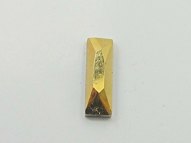 6 pcs. BAGUETTE 8x2.6mm AURUM(24kt. GOLD) FLATBACK European Rhinestones